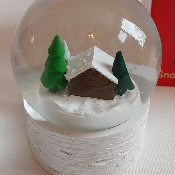 2022 Tim Hortons Snow Globe BNIP - Picture 4 of 11